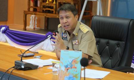 วันที่ 2 มีนาคม 2569 เวลา 14.00 น. นายโกมุท ทีฆธนานนท์ นายกเทศมนตรีนครสกลนคร มอบหมายให้ นายสุมนิศร์  ทีฆธนานนท์  รองนายกเทศมนตรีนครสกลนคร เป็นประธานในการประชุม เพื่อเตรียมความพร้อมในการจัดงานประเพณีสงกรานต์ จังหวัดสกลนคร ประจำปี 2569