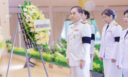วันที่ 30 พฤษภาคม 2569 เวลา 08.00 น. นายโกมุท ทีฆธนานนท์ นายกเทศมนตรีนครสกลนคร มอบหมายให้ นายยุทธนา นันทราช รองนายกเทศมนตรีนครสกลนคร เข้าร่วมพิธีวางพวงมาลาและถวายราชสดุดี ร่วมกับหัวหน้าส่วนราชการ หน่วยงานภาครัฐ และภาคส่วนต่าง ๆ ในจังหวัดสกลนคร